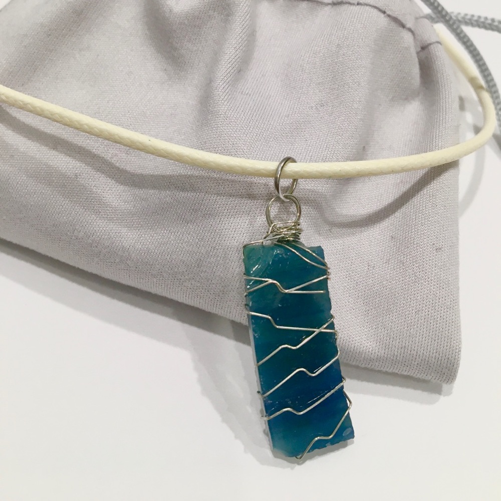 💕2 for $25 💕 Blue Sea Glass Necklace